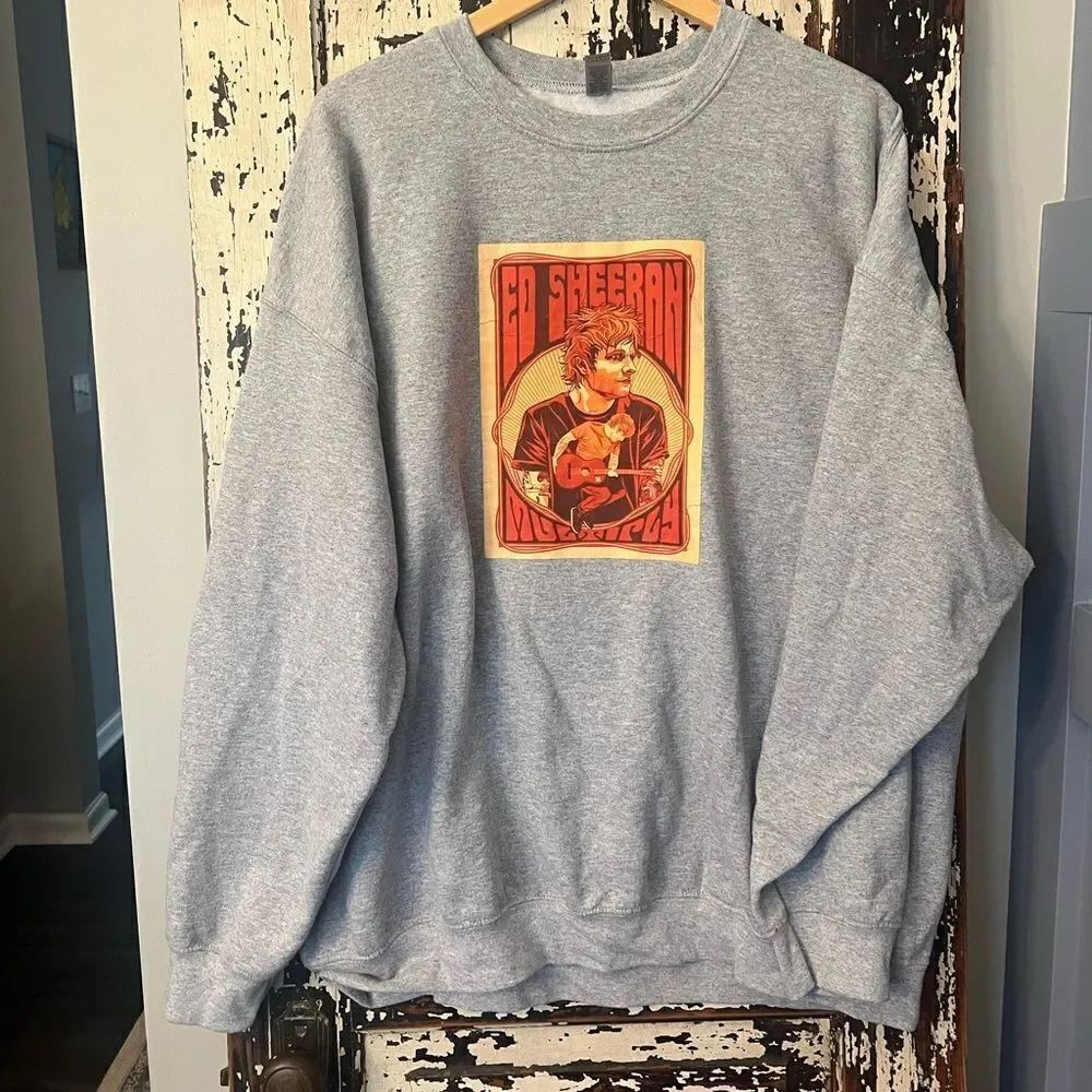 Ed Sheeran graphic Unisex Crewneck sweatshirt. Size 2XL